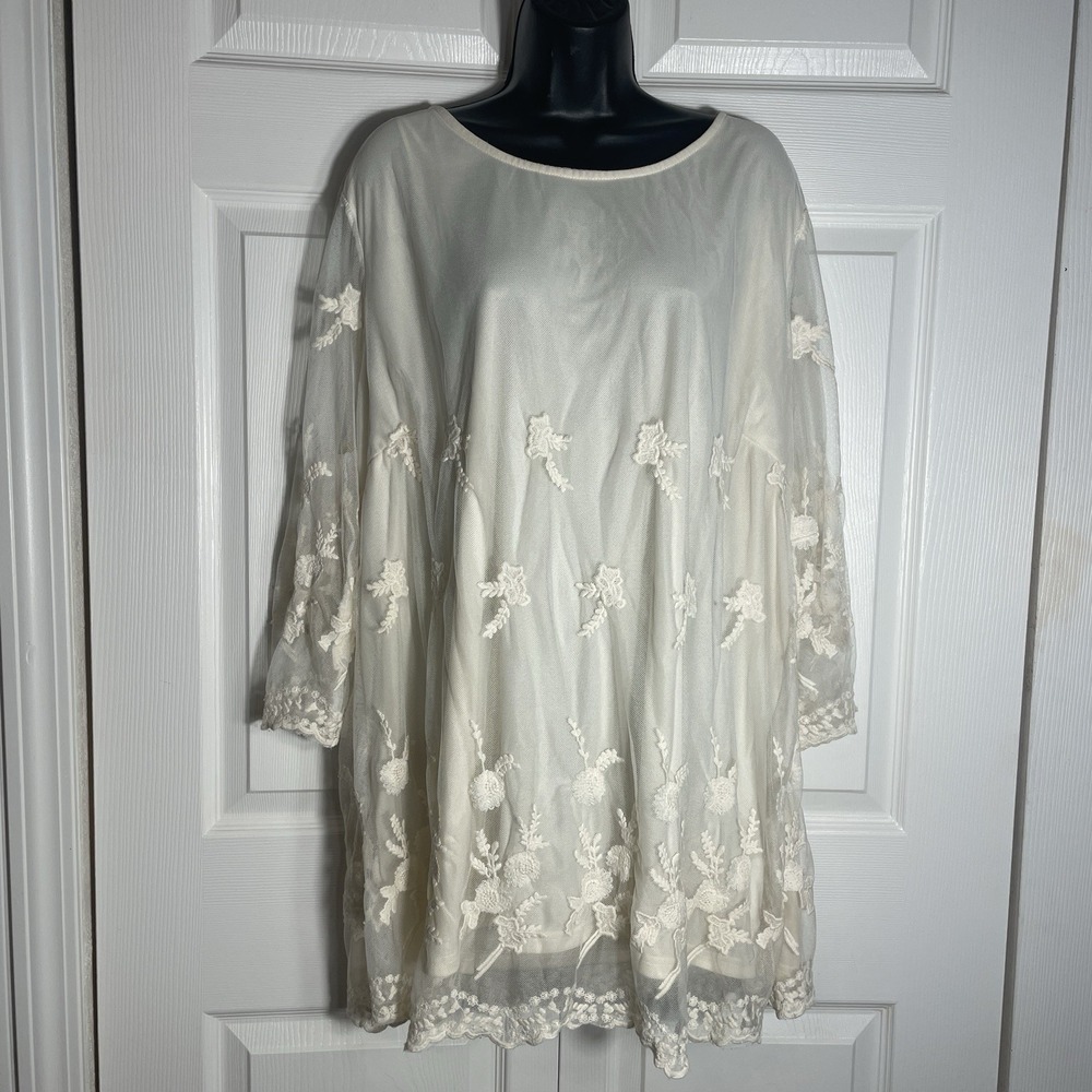 Forgotten Grace Lace Overlay Tunic‎ Top Women 3X Beige Sheer Lined Whimsical